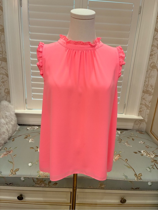 Lilly Pulitzer Tops - Lilly Pulitzer Cambria Pink Ruffle Sleeveless Blouse Top -Like New